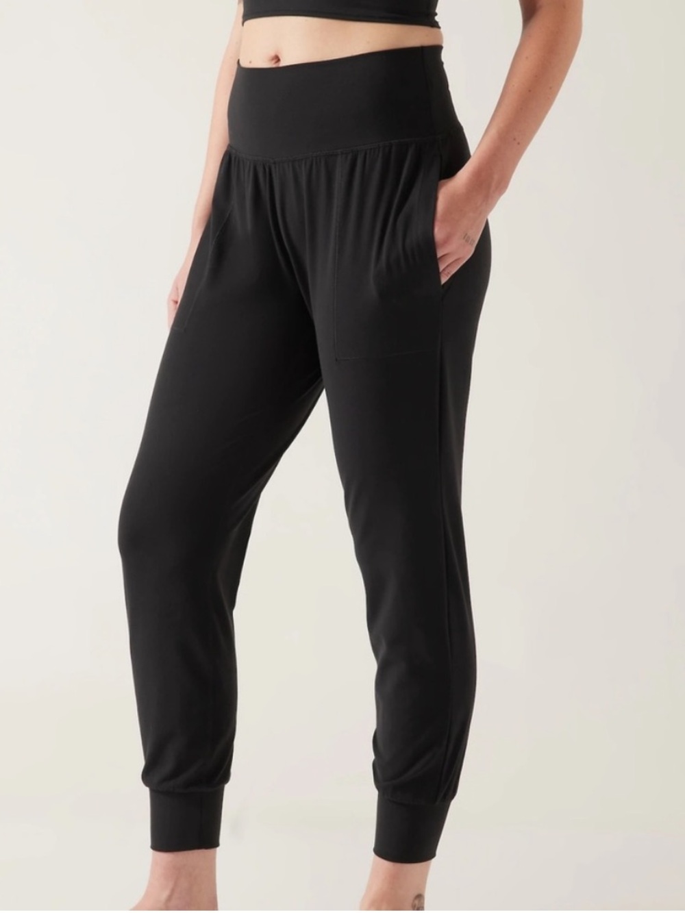 Athleta Salutation Jogger Black Womens Medium
